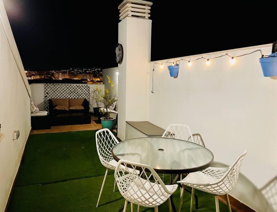 Magnifique Duplex Avec Terrasse Proche De La Plage Malaga Luaran gambar